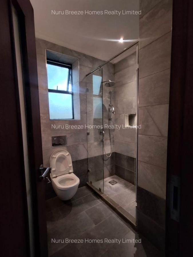 5 Bed Townhouse with En Suite in Lavington - 10