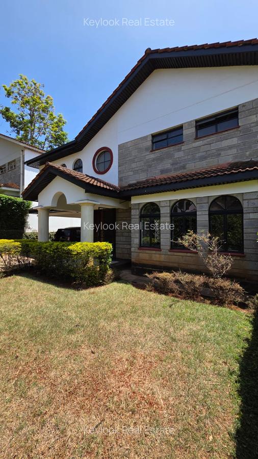 4 Bed Townhouse with En Suite at Kyuna - 8