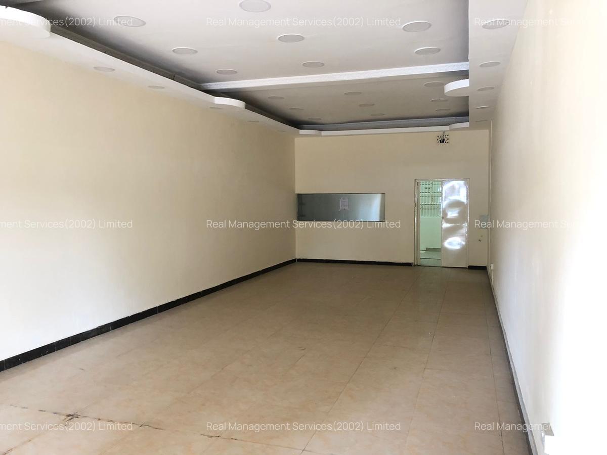 1,000 ft² Shop at Ngara - 1