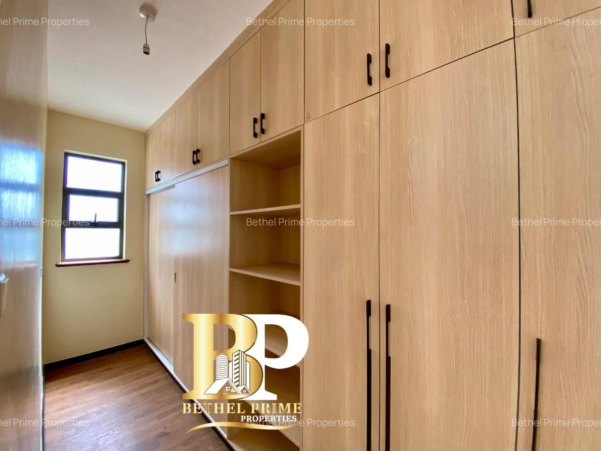 2 Bed Apartment with En Suite in General Mathenge - 13