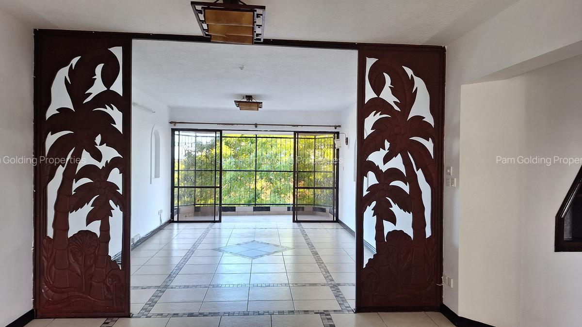 4 Bed Apartment with En Suite at Kaunda Avenue - 1