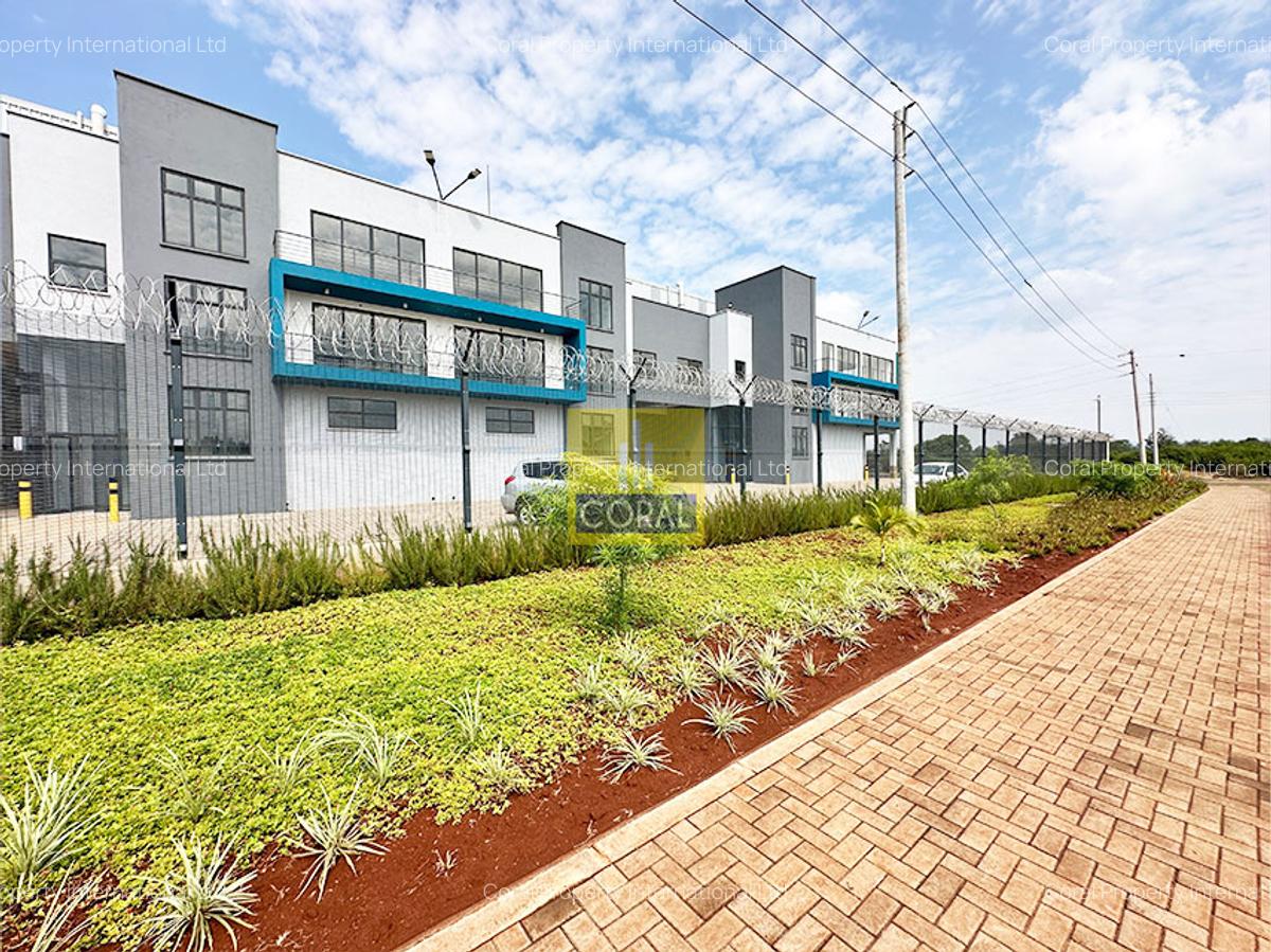 Warehouse in Tatu City - 17