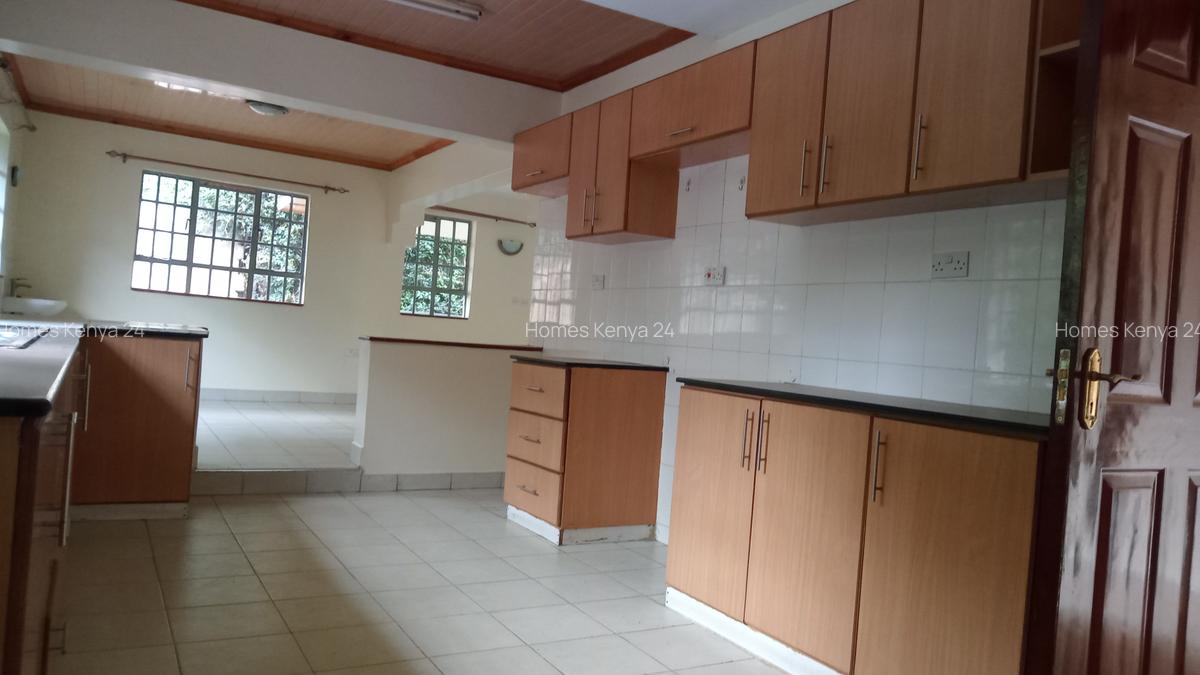 4 Bed House in Kiambu Road - 9