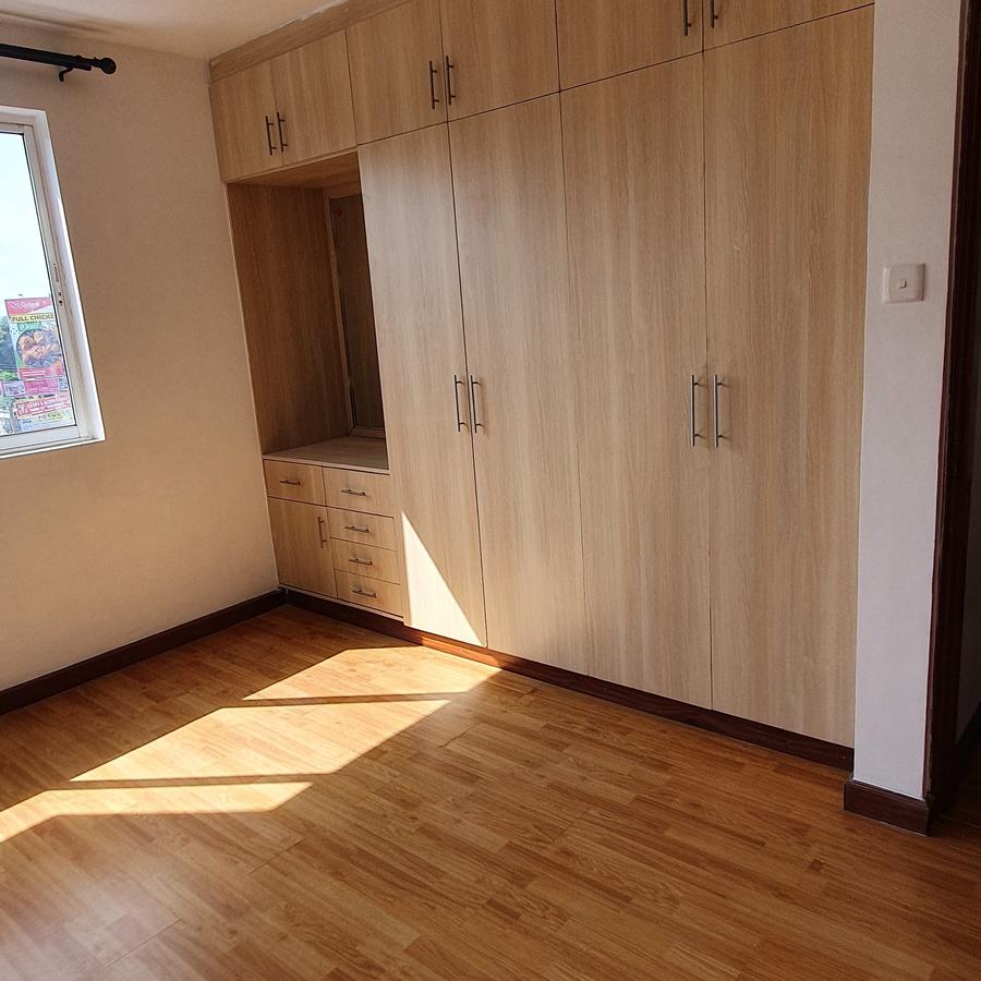 2 Bed Apartment with En Suite at Lavington - 11