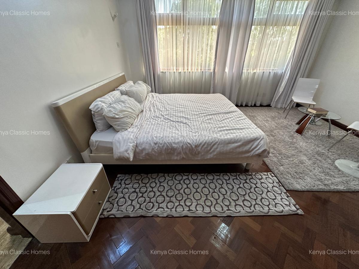 Serviced 3 Bed Apartment with En Suite at Statehouse - 14