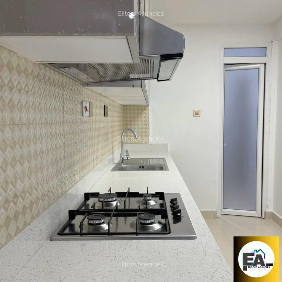 1 Bed Apartment with En Suite at Sports Road - 6