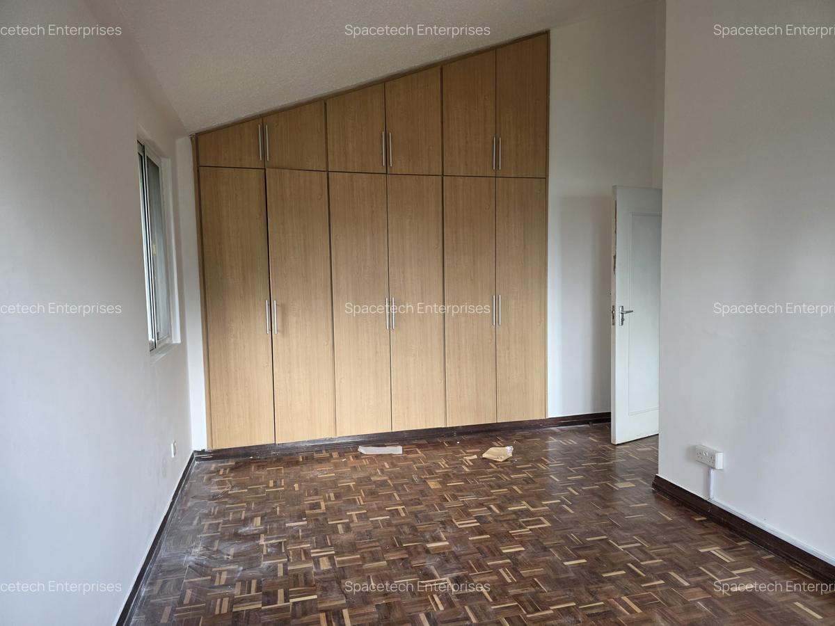 4 Bed House with En Suite in Kileleshwa - 14