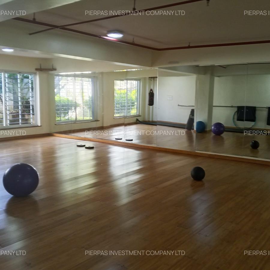 Serviced 2 Bed Apartment with Swimming Pool in Kiambu Road - 7