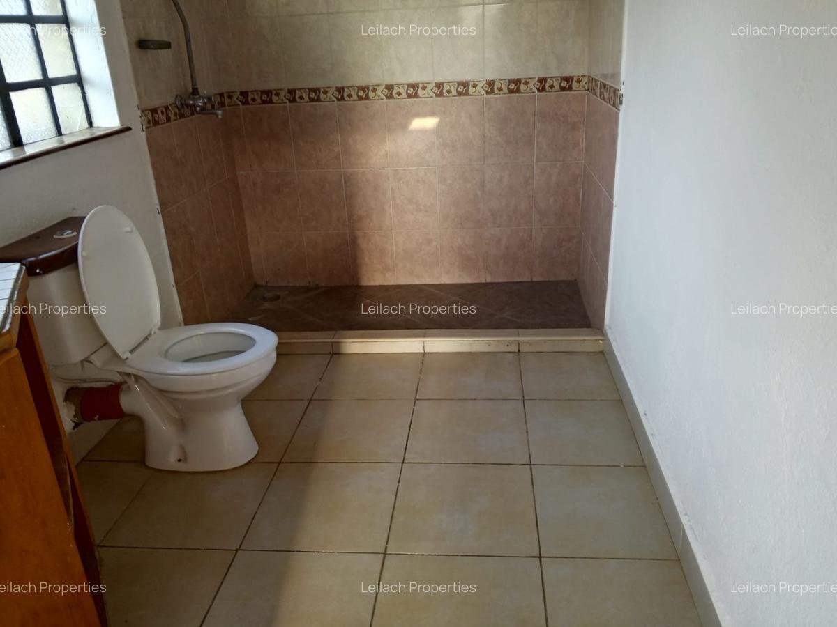 5 Bed House with En Suite in Ongata Rongai - 7