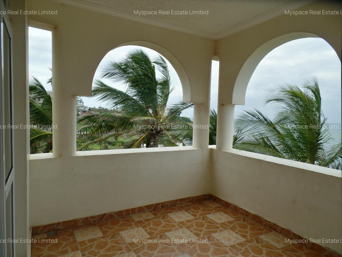 3 Bed Apartment in Mombasa CBD - 9