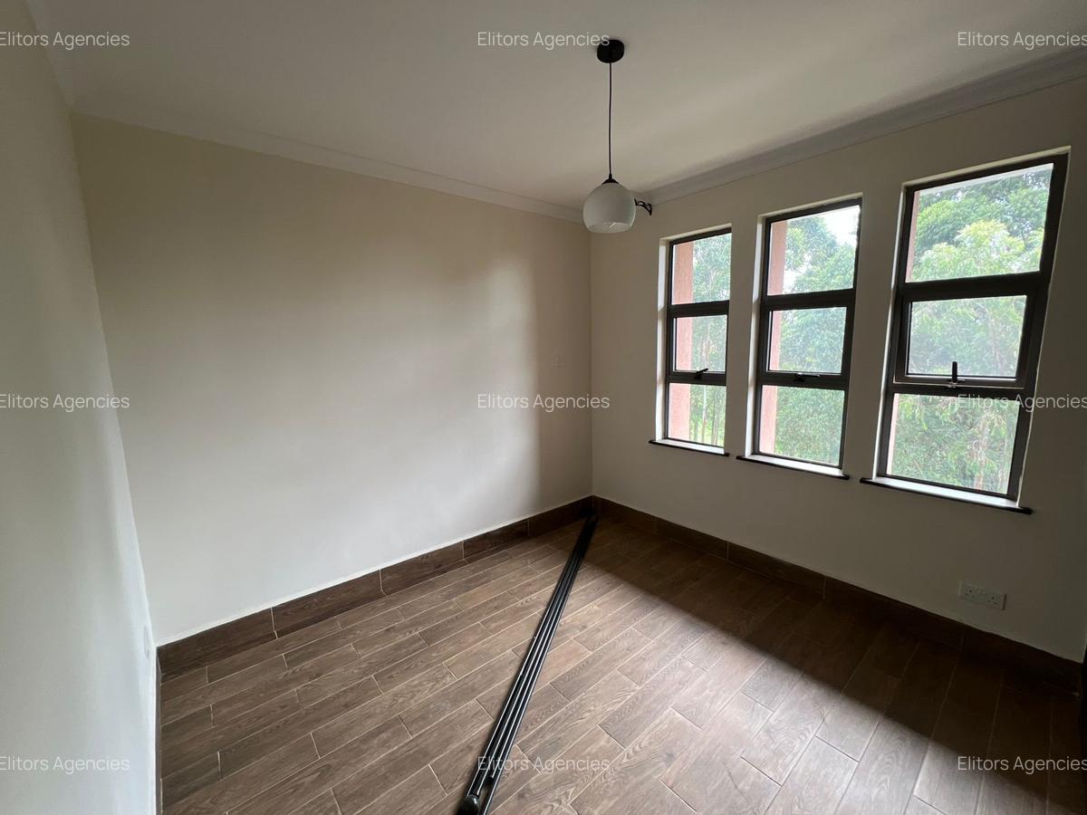 2 Bed Apartment with En Suite at Kirawa Road - 12