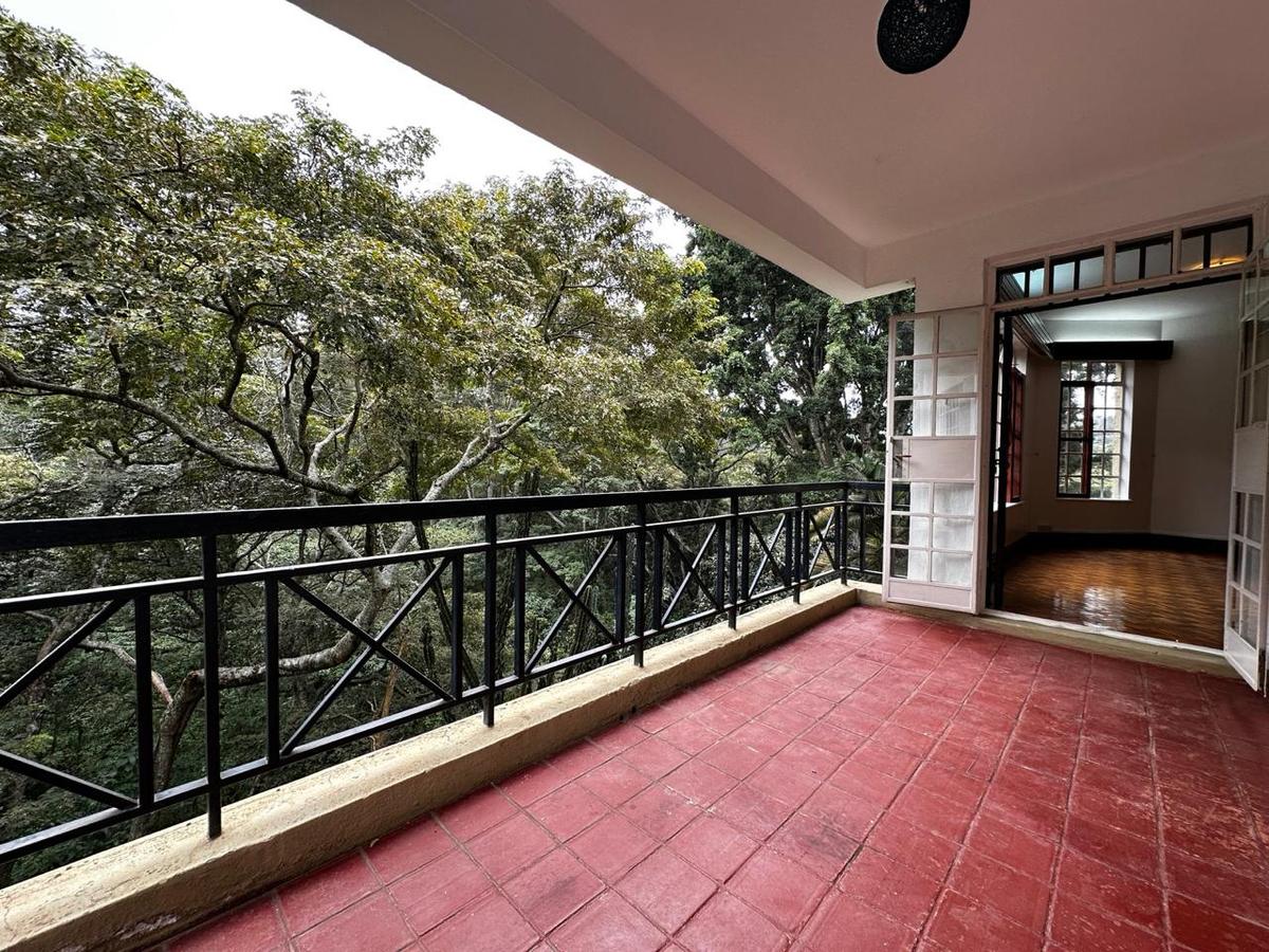 Serviced 4 Bed Apartment with En Suite in Muthaiga - 10