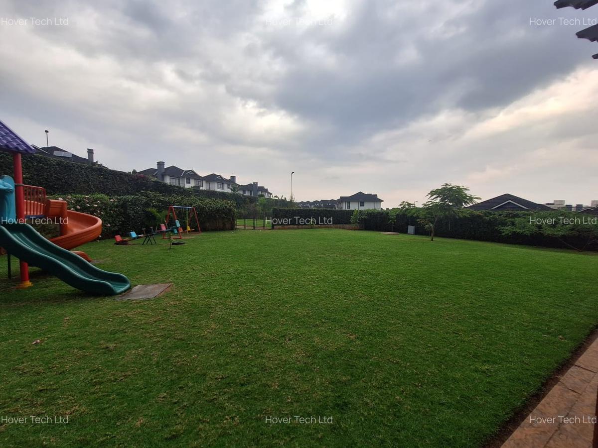 5 Bed Townhouse with En Suite in Runda - 4