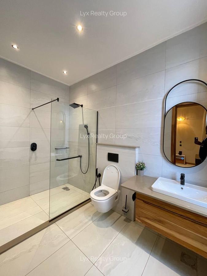 4 Bed Townhouse with En Suite in Loresho - 16