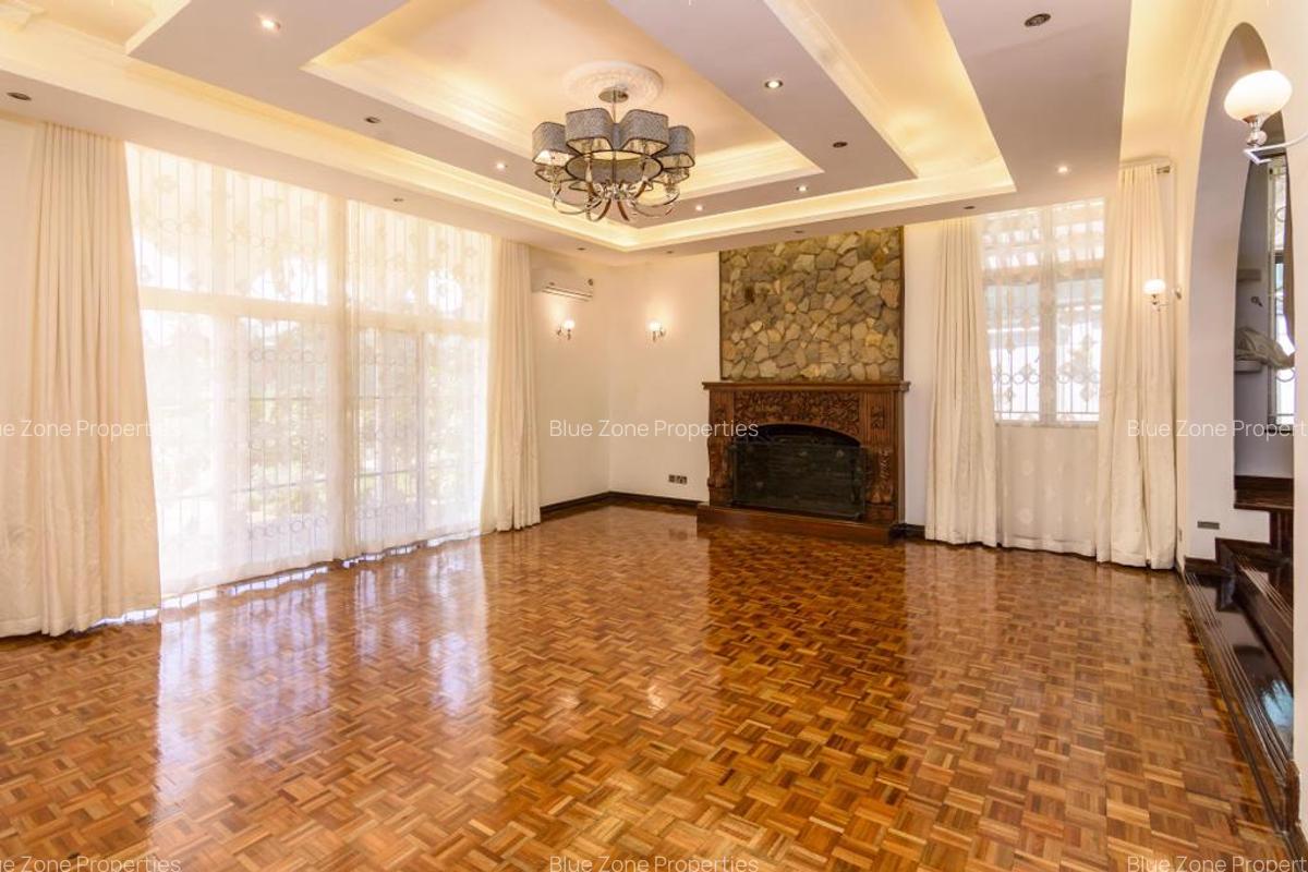 4 Bed Villa with En Suite at Off Ruaka Rd - 12