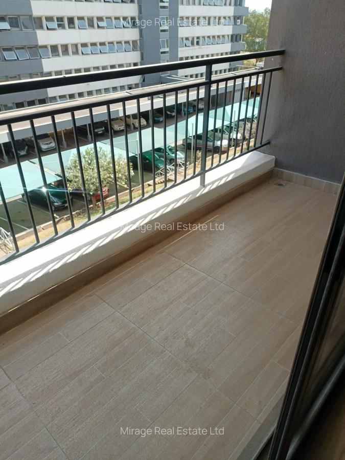 2 Bed Apartment with Swimming Pool in Garden Estate - 13