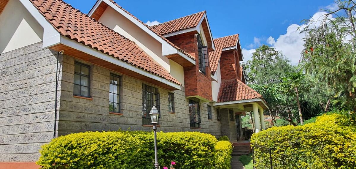 4 Bed Townhouse with En Suite in Lavington - 3