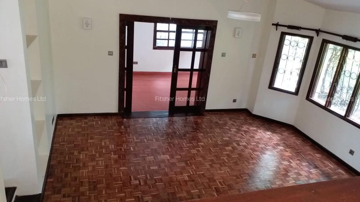 4 Bed House with En Suite in Kilimani - 16