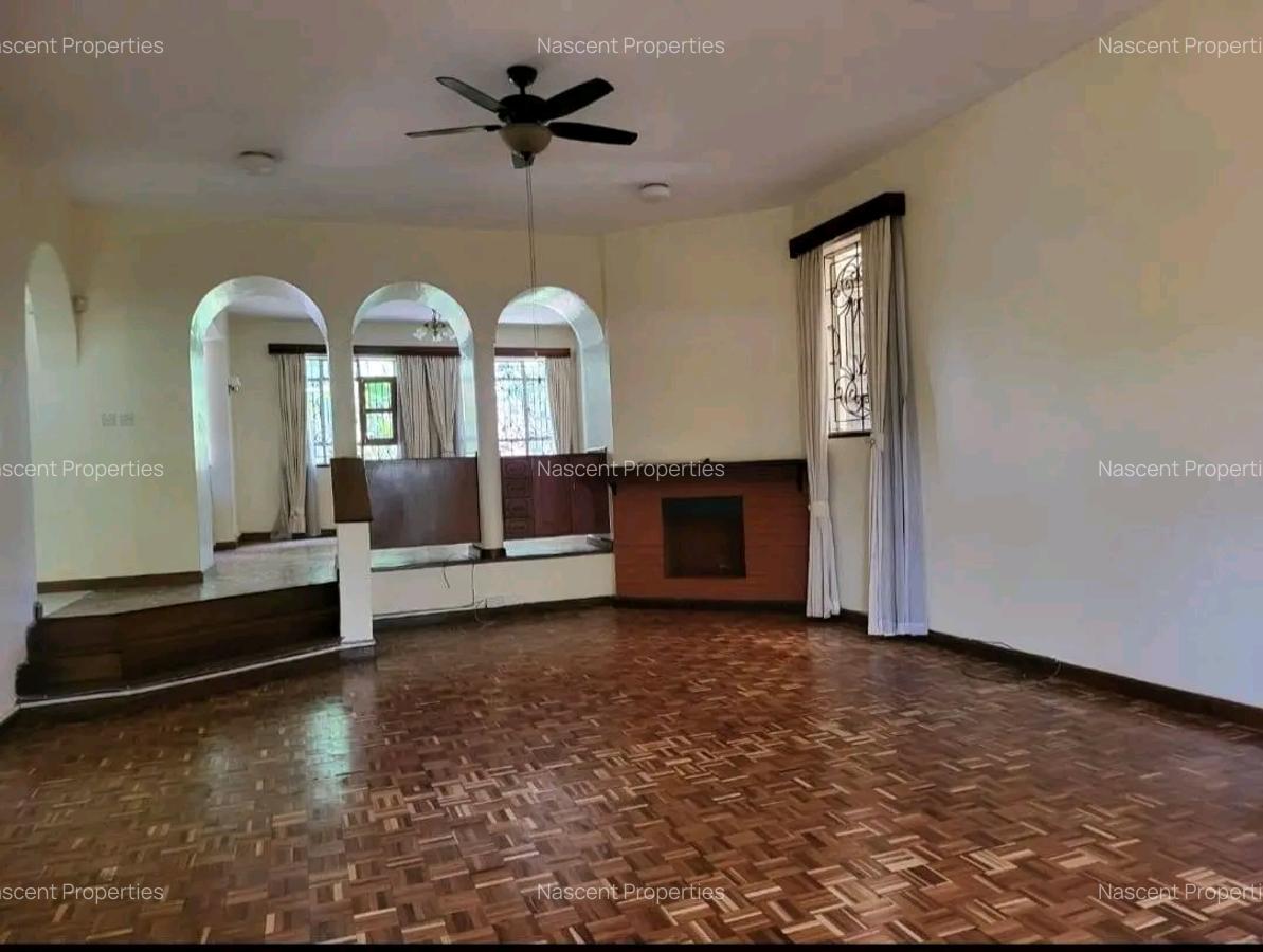 5 Bed House with En Suite in Nyari - 5