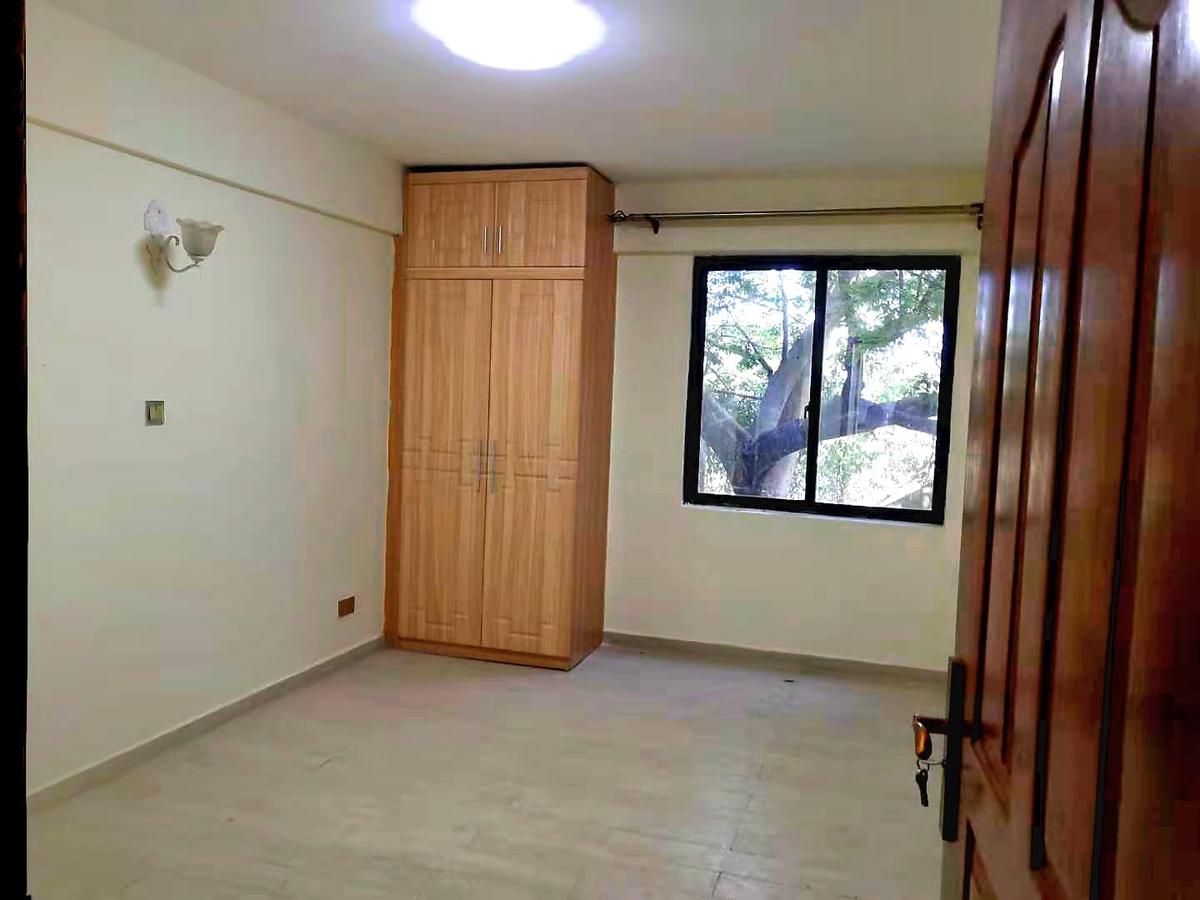 2 Bed Apartment with En Suite at Othaya Road - 9