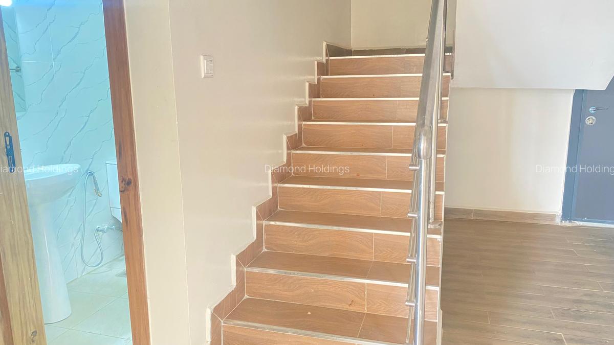 5 Bed Apartment with En Suite at Parklands - 2