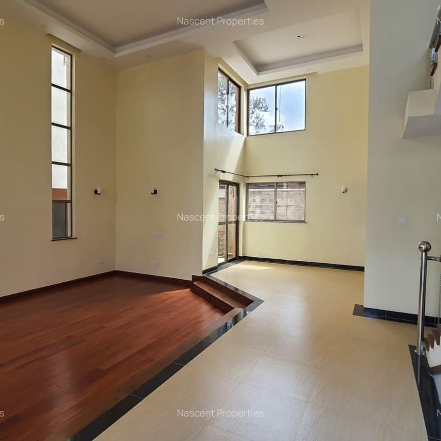 5 Bed Townhouse with En Suite in Lavington - 5