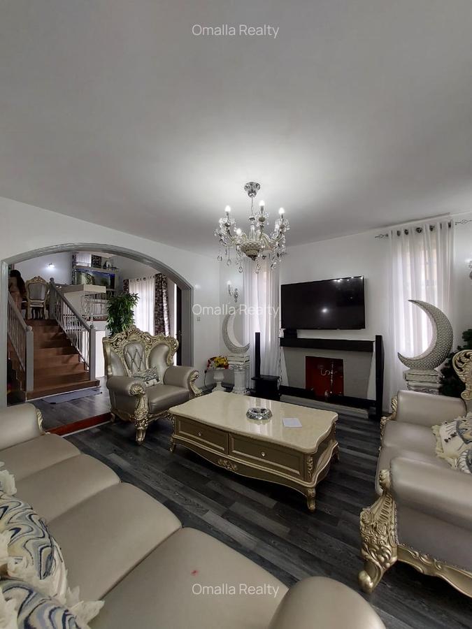 4 Bed House with En Suite in Loresho - 2