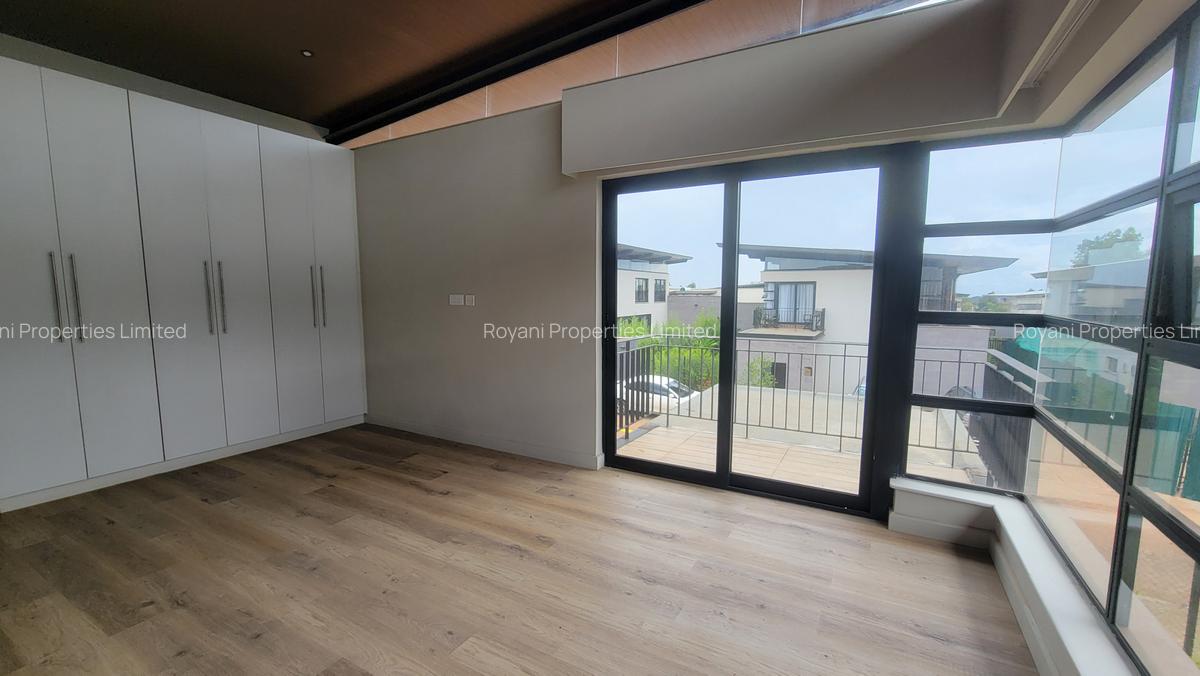 4 Bed House with En Suite in Kiambu Road - 16