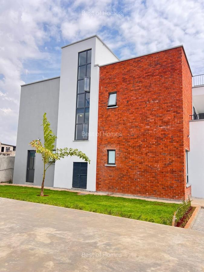 4 Bed Villa with En Suite in Langata - 8