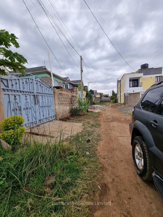 Land in Kenyatta Road - 1