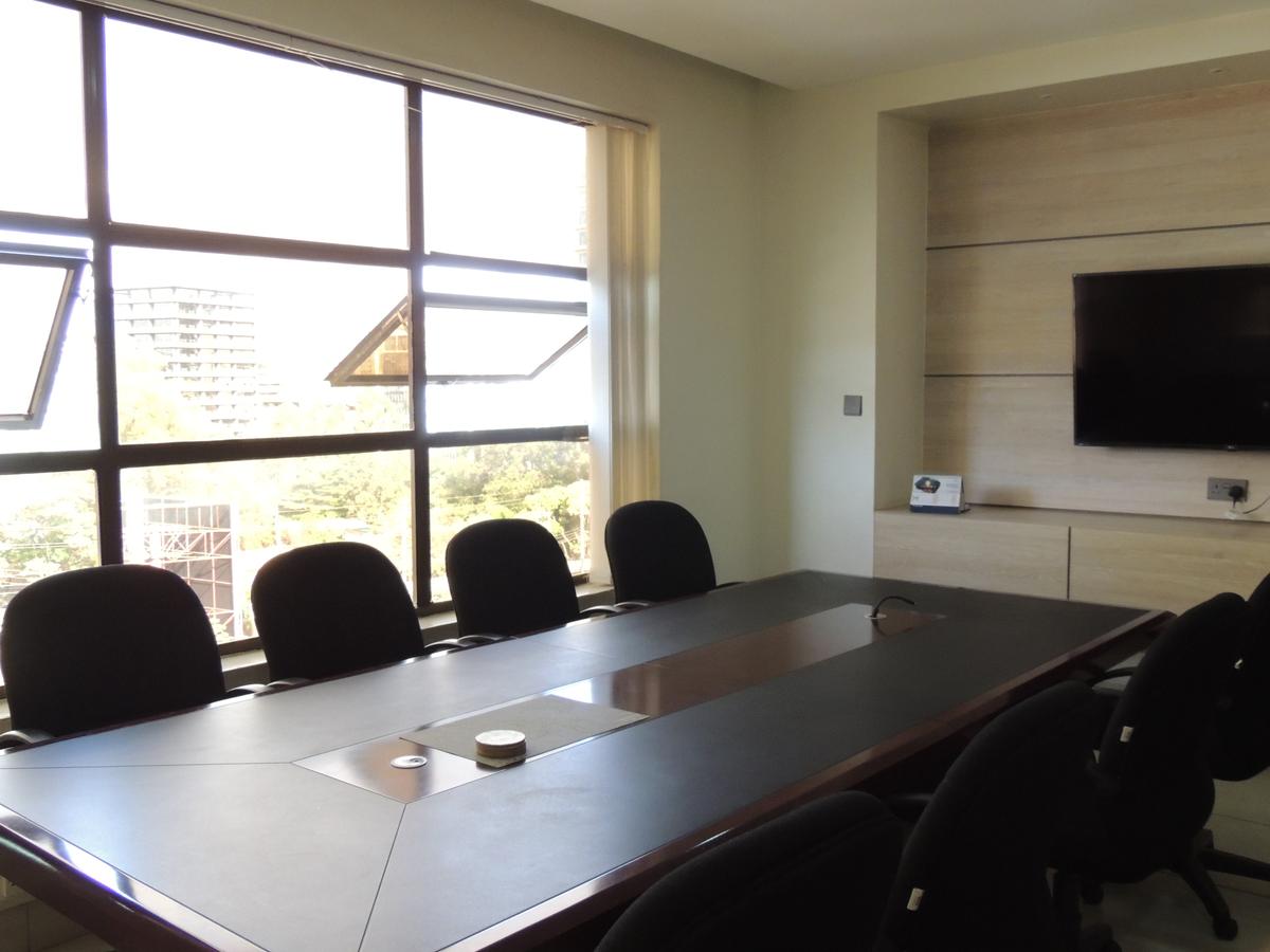 Furnished 1,200 ft² Office with Service Charge Included at Western Heights - 4