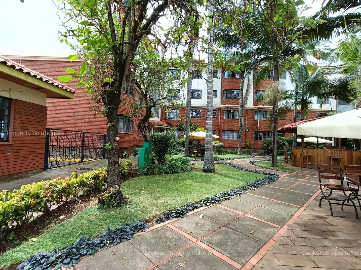 Serviced 3 Bed Apartment with En Suite in Spring Valley - 1