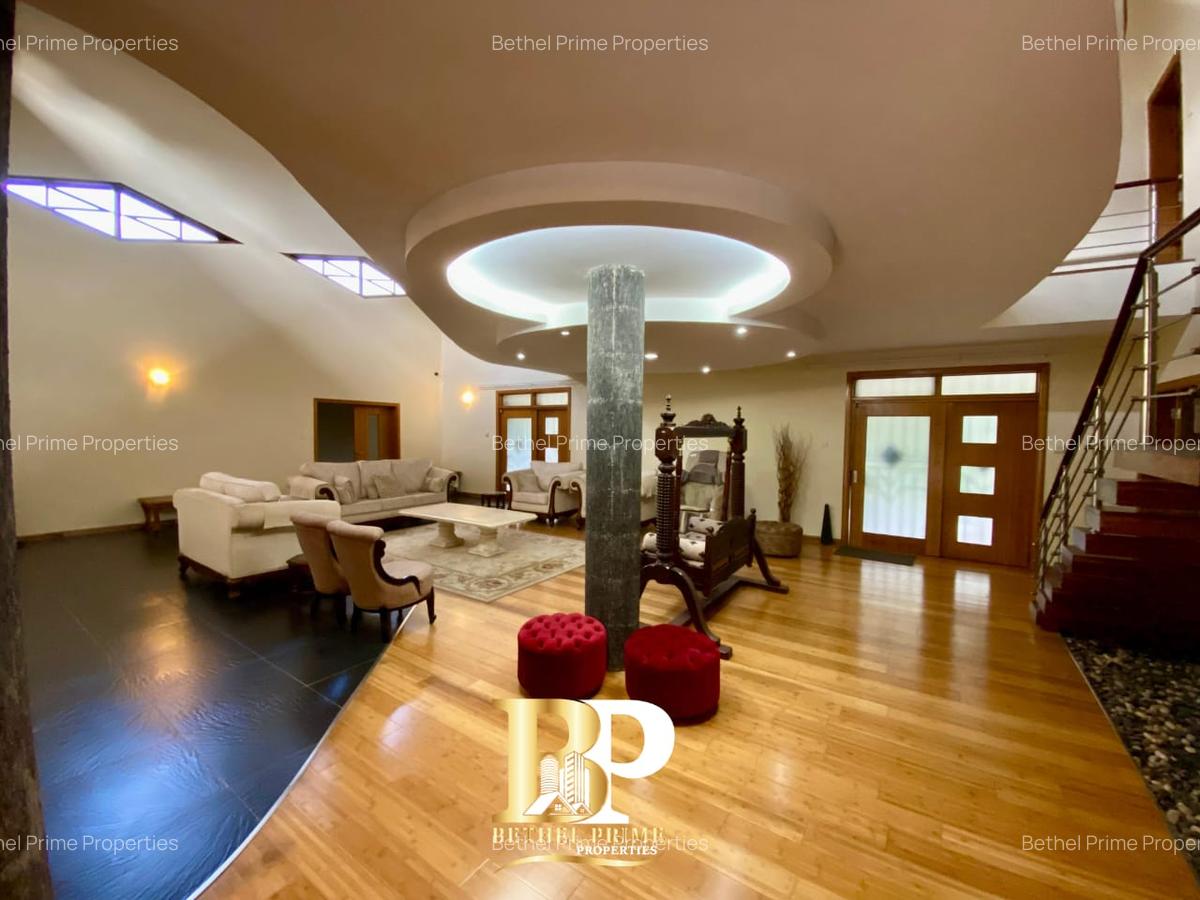 5 Bed Villa with En Suite in Kyuna - 6