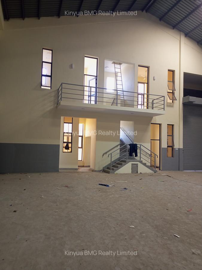 8,000 ft² Warehouse with Backup Generator in Mombasa Island - 2