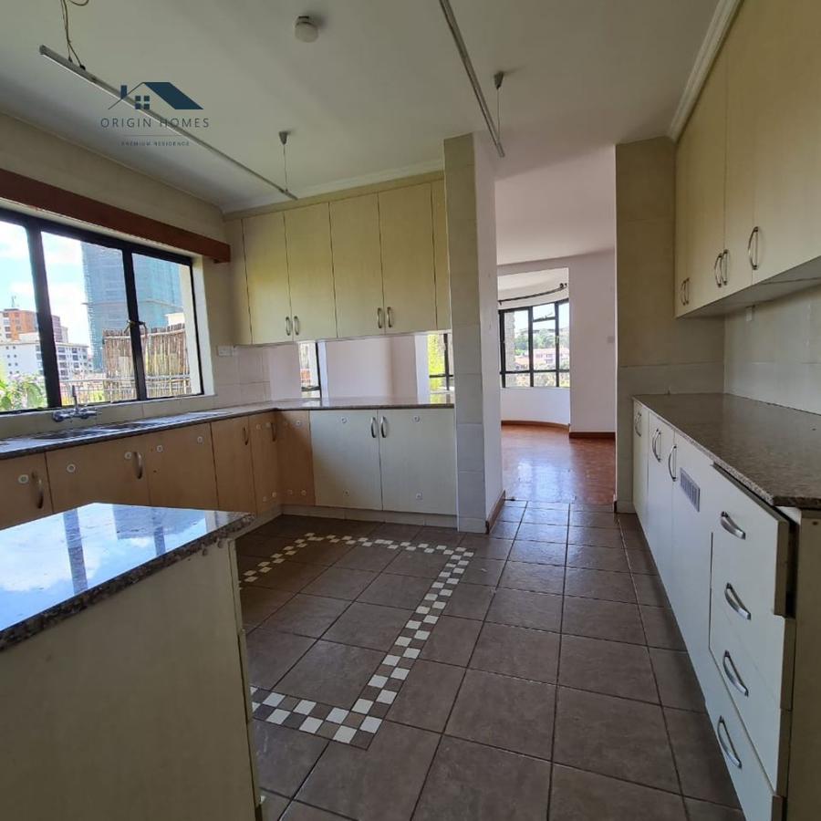 4 Bed Apartment with En Suite at Lavington - 16