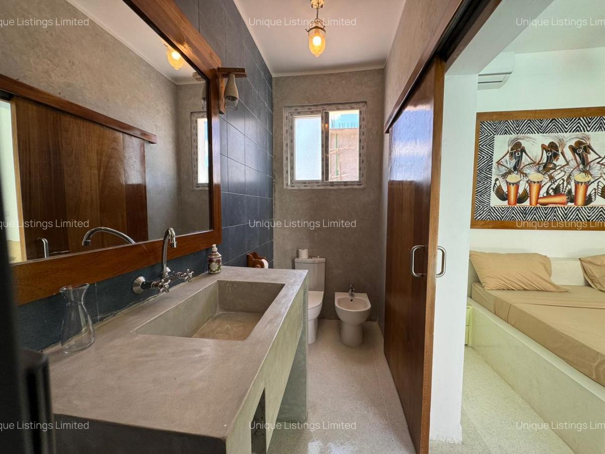 3 Bed Villa with En Suite in Watamu - 7