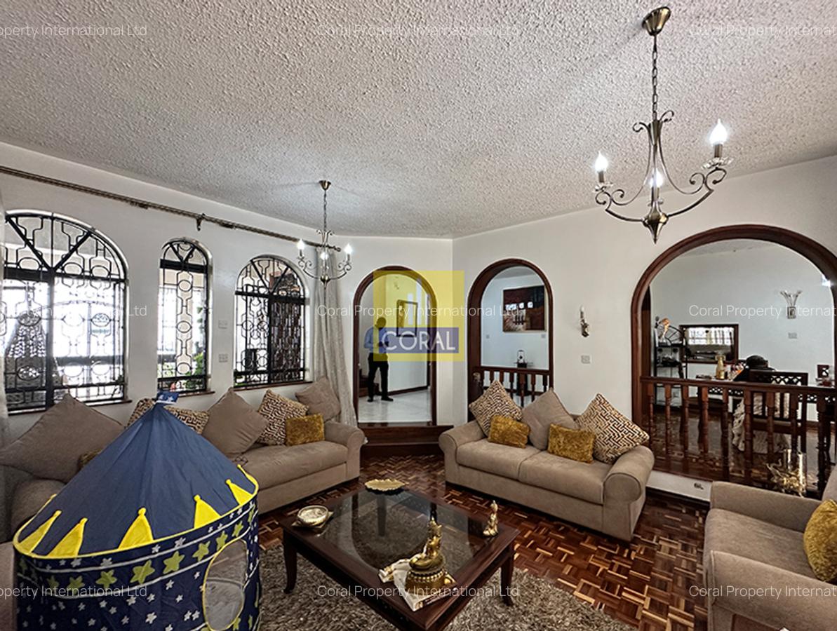 5 Bed Townhouse in Rhapta Road - 1