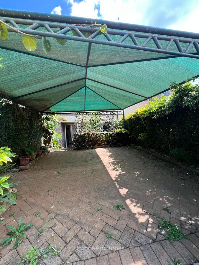 4 Bed Townhouse with En Suite in Loresho - 2