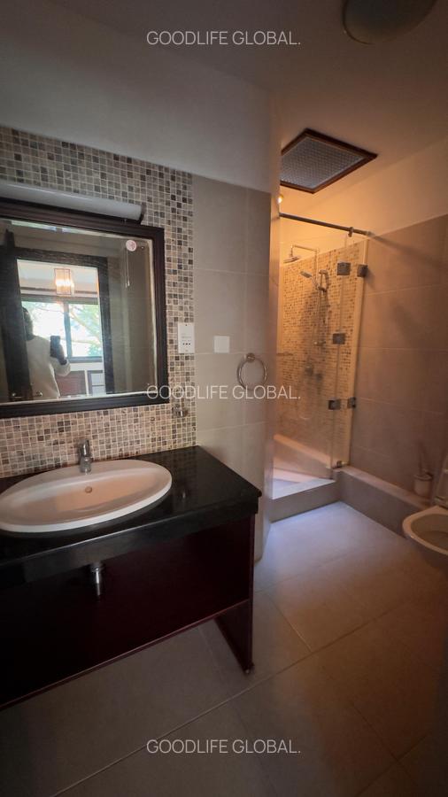 3 Bed Villa with En Suite at Spring Valley - 16