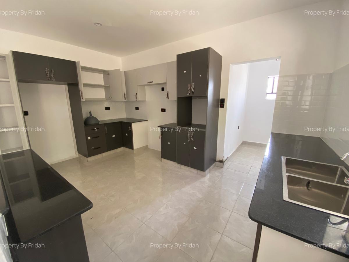 3 Bed House with En Suite in Kitengela - 9