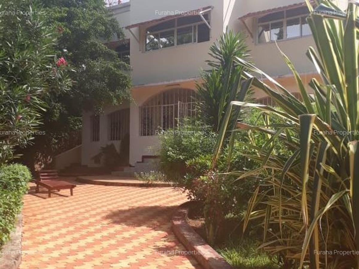 2 Bed Apartment with En Suite in Malindi - 2