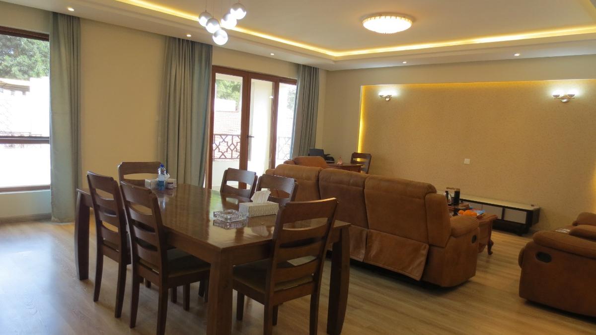 3 Bed Apartment with En Suite at Mandera Road - 1