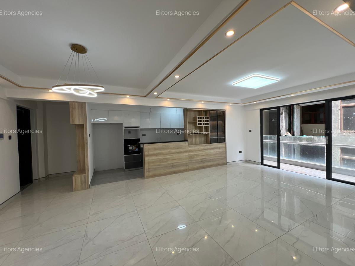 2 Bed Apartment with En Suite at Agwings Kodhek Road - 11