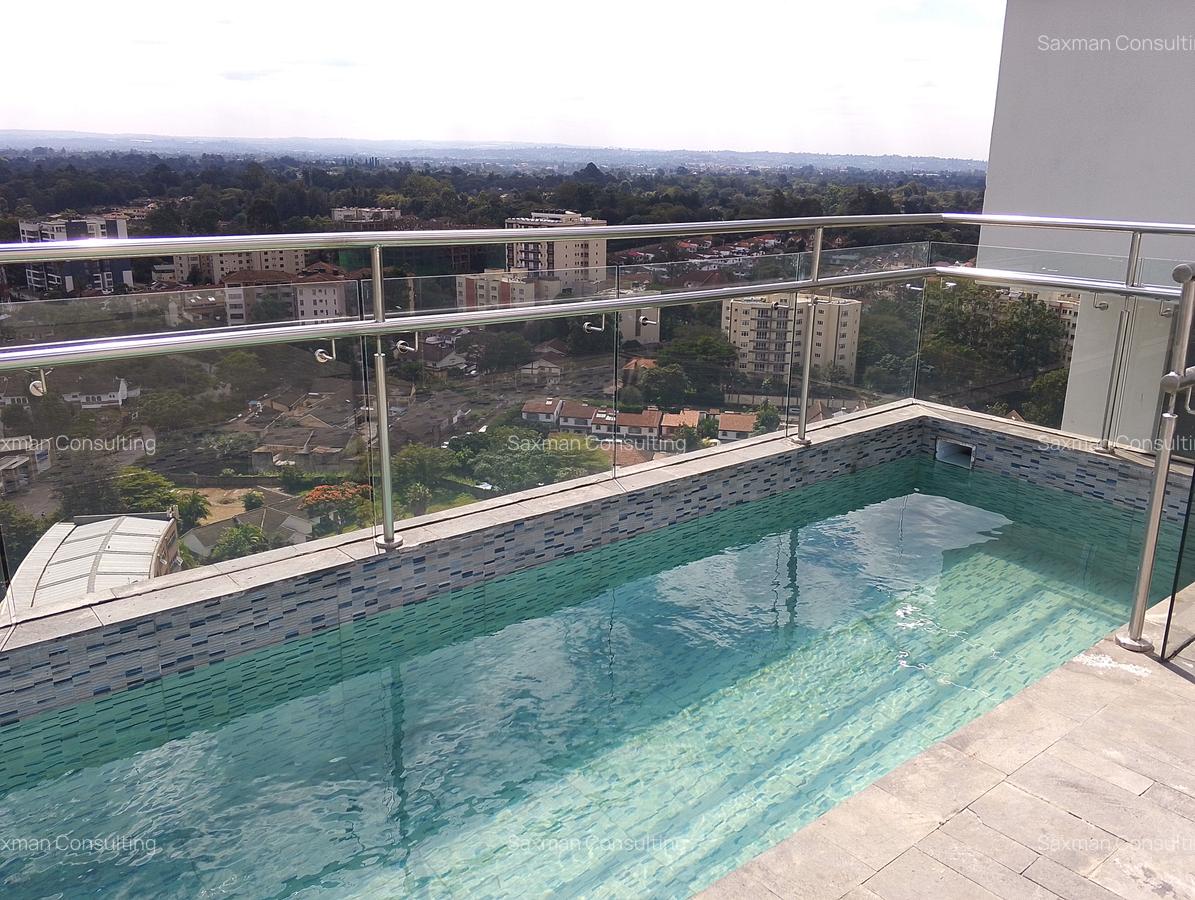 3 Bed Apartment with En Suite in Brookside - 6