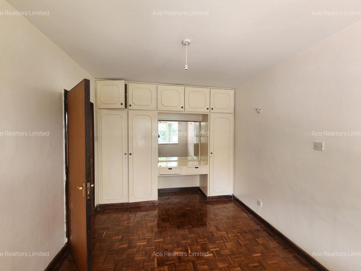 4 Bed Townhouse with En Suite at Laikipia Road - 9