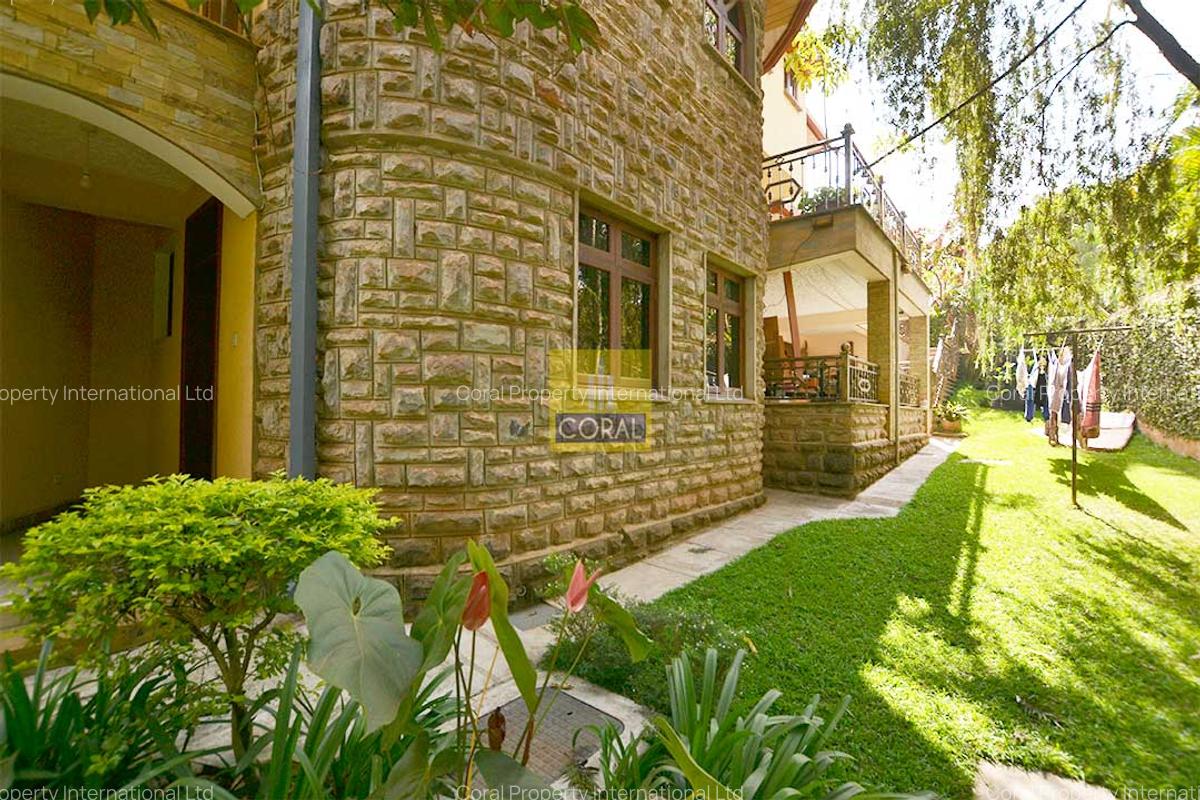 4 Bed House in Runda - 12