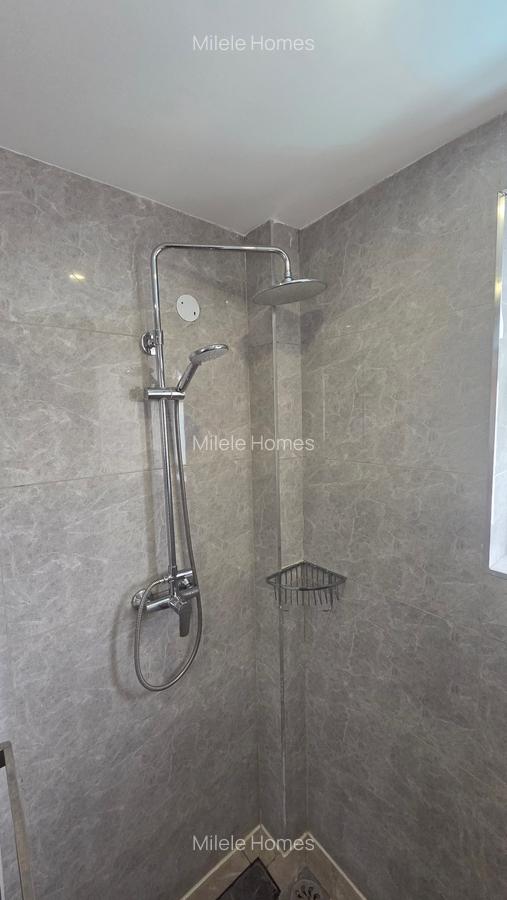 Serviced 3 Bed Apartment with En Suite at Riverside Drive - 9