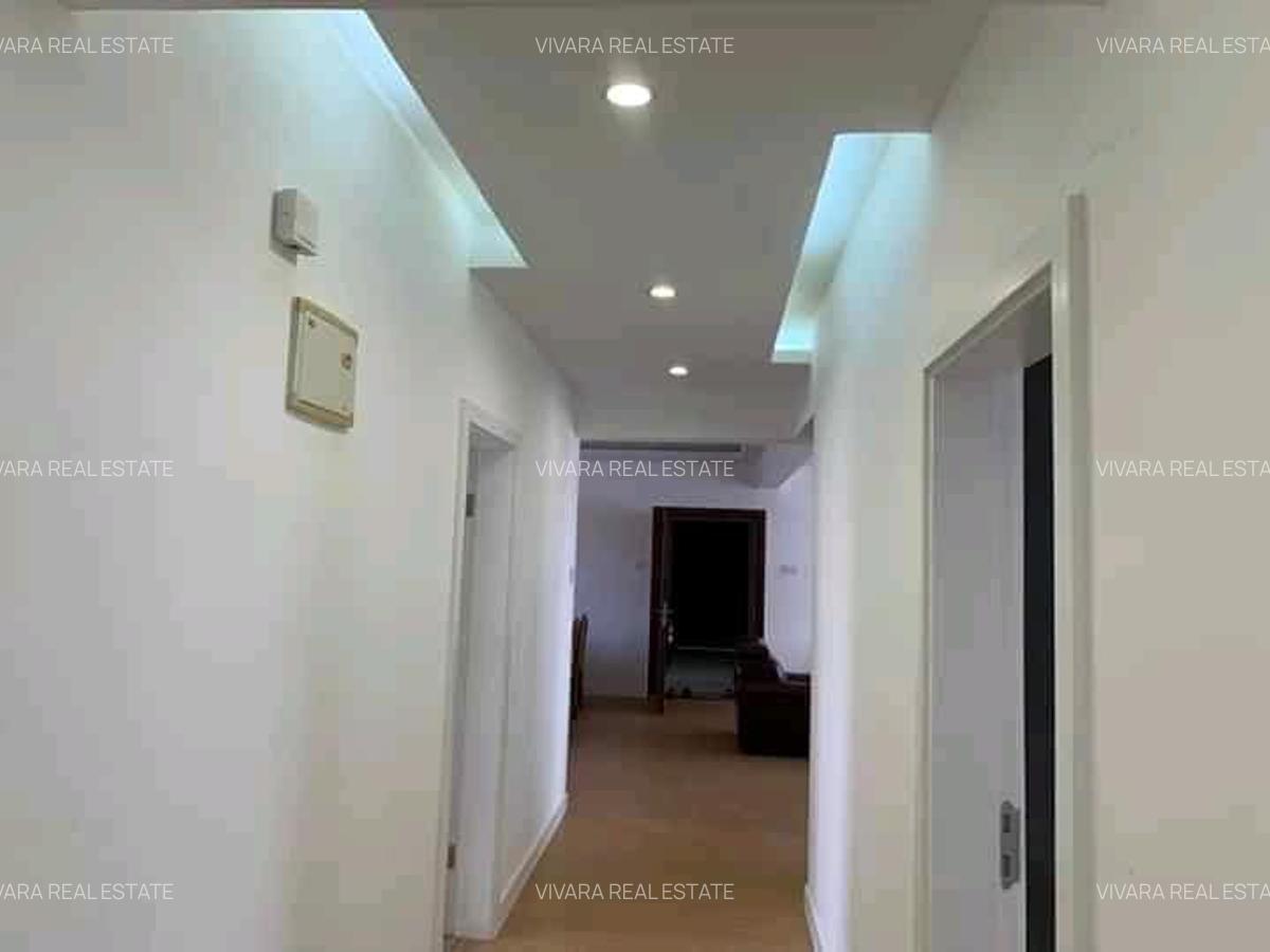 3 Bed Apartment with En Suite in Lavington - 6