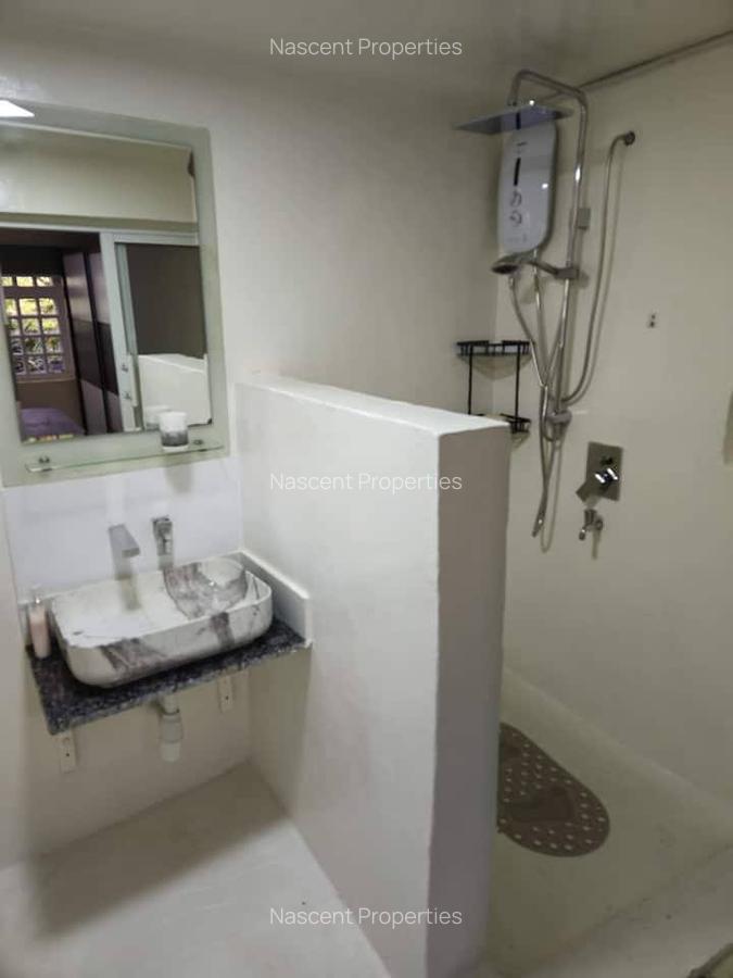 1 Bed House with En Suite at Peponi Rd - 3