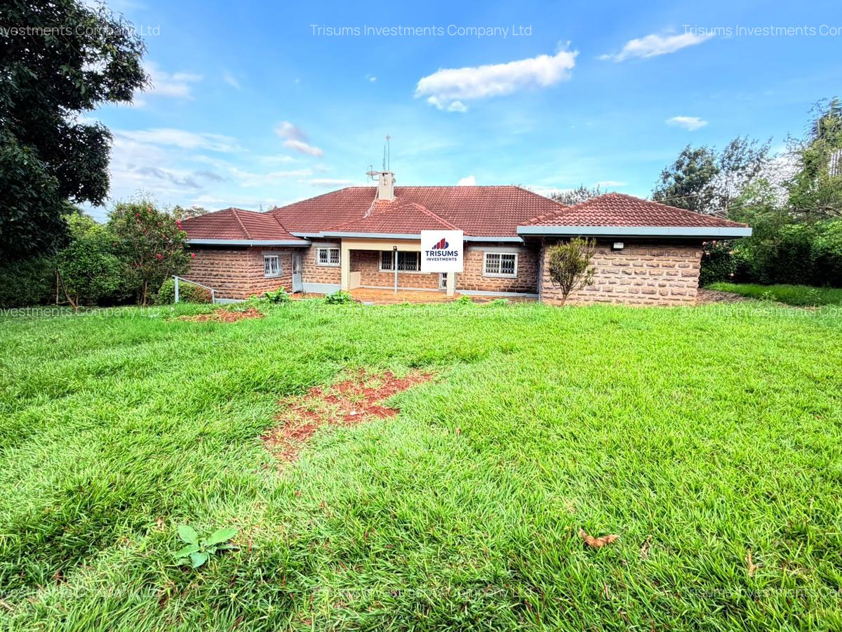 4 Bed House with En Suite in Runda - 1